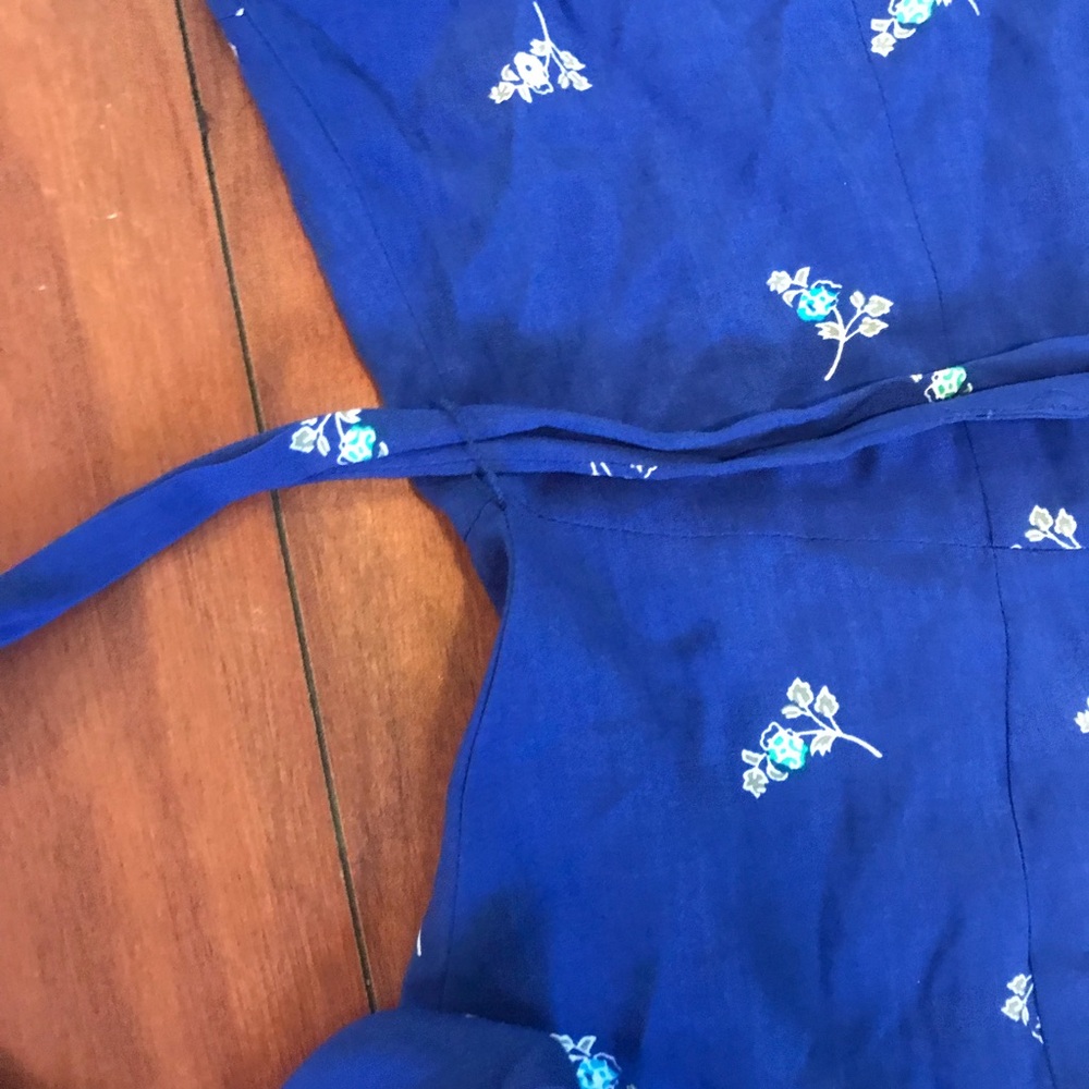 LOFT Royal Blue Floral Button-Front Tie-Waist Dress size 6 - Picture 8 of 16